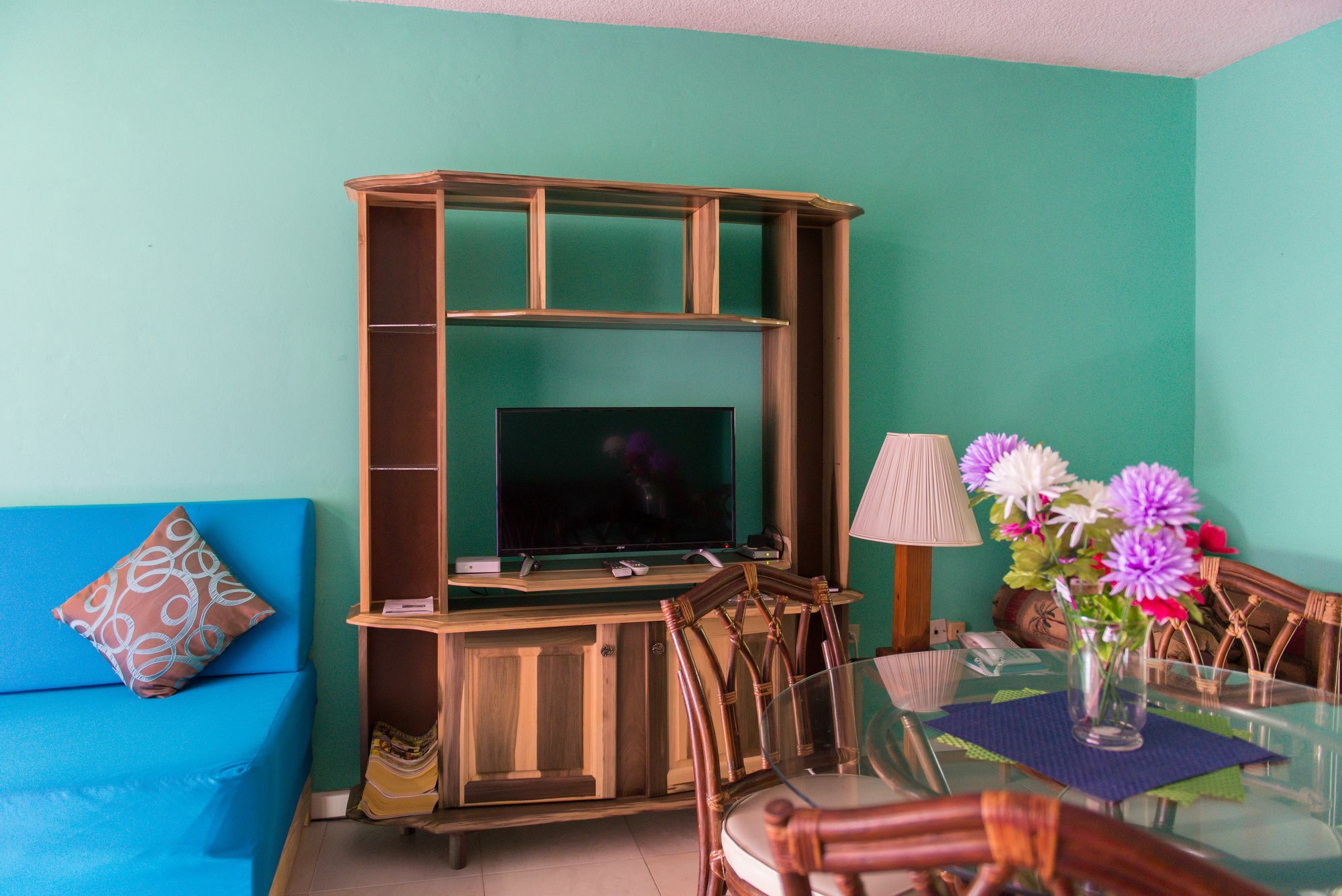 Montego Bay Club Apartments Екстериор снимка