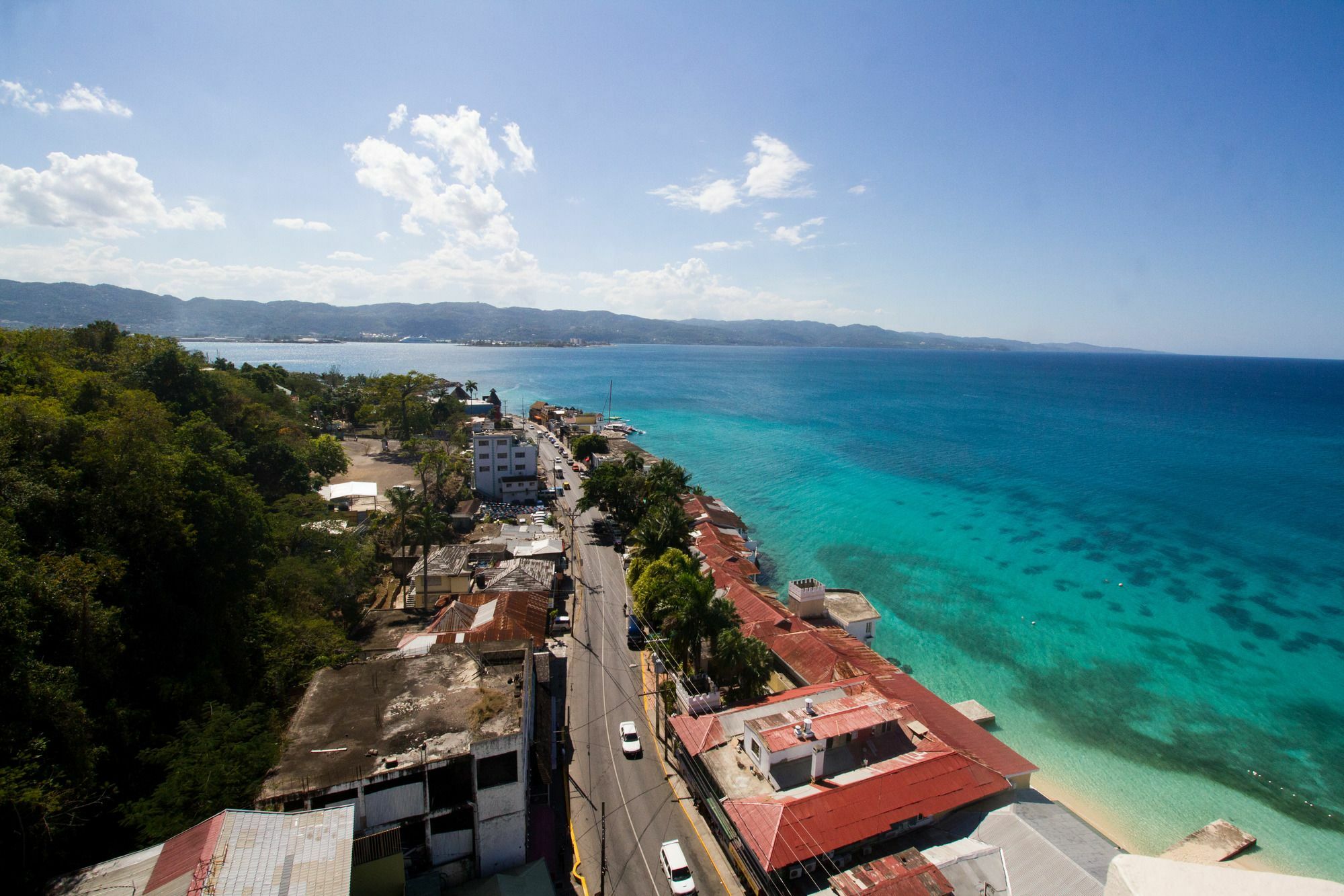 Montego Bay Club Apartments Екстериор снимка